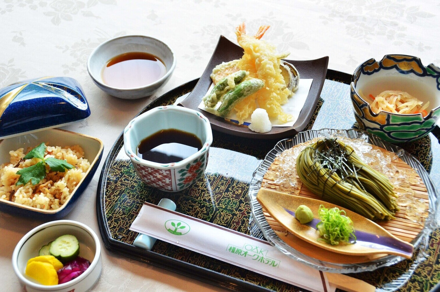 「橿原オークホテル レストラン」 料理 187064511 やまと御膳（茶そば）