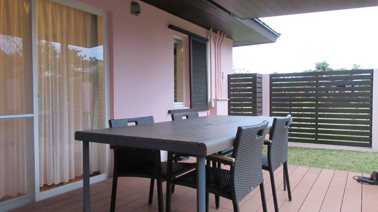 ウッドデッキのテラス