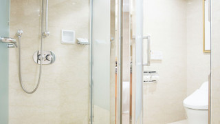 禁煙ビジネスクラストリプルルーム58平米