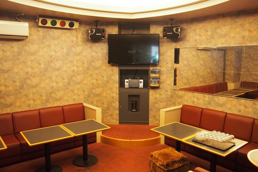 カラオケ ルーム