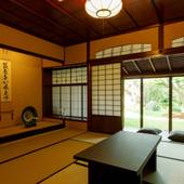 町家ホテル 町の踊場（石川県 町家） / 2