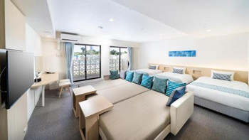 車で宮古島を満喫するには最適。レンタカー店も併設したおしゃれなアーバンホテル3411337