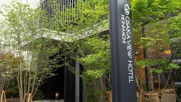 施設の入り口 / 13