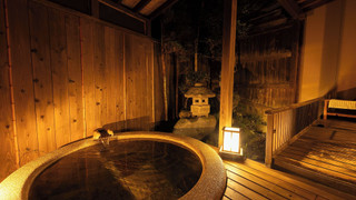 和室 ローベッド & 露天風呂付