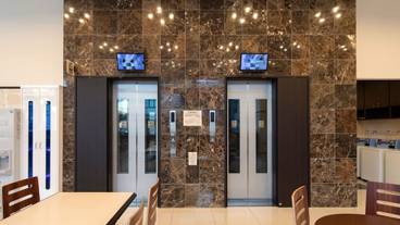 エレベーター / 1