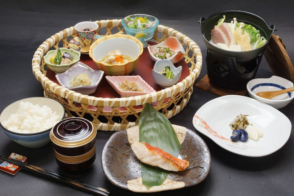 信楽焼の陶器風呂でまったり♪京おばんざい朝食も楽しみなお宿4376167