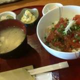 もくれん（モクレン）