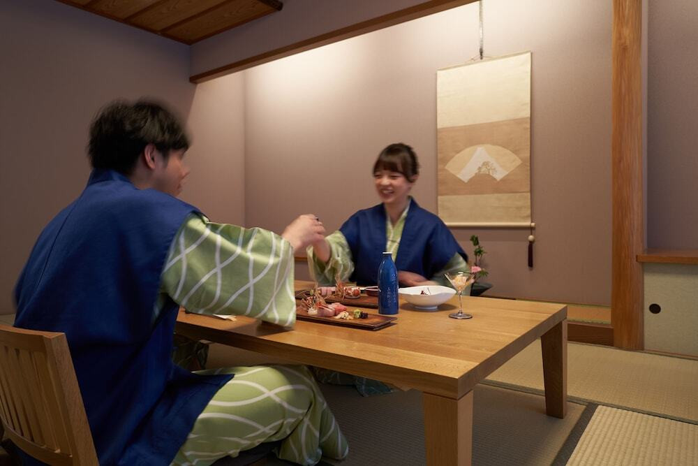 大浴場やプールで思いっきりはしゃいじゃおう！3997469