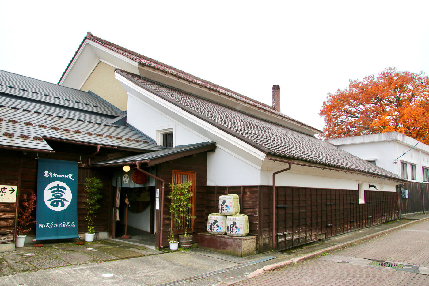 蔵造りの酒蔵（喜多方市）