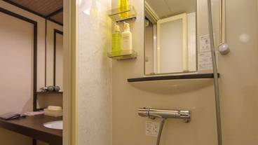 バスルーム一例 / 4