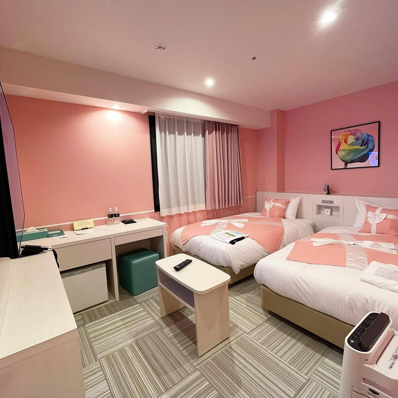 22.7㎡と2人でもゆったりの広さ / 2