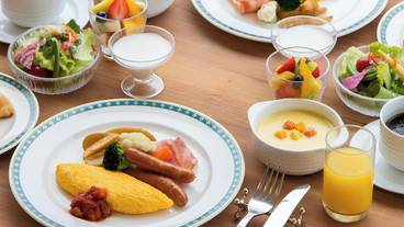 食事・飲み物 / 3