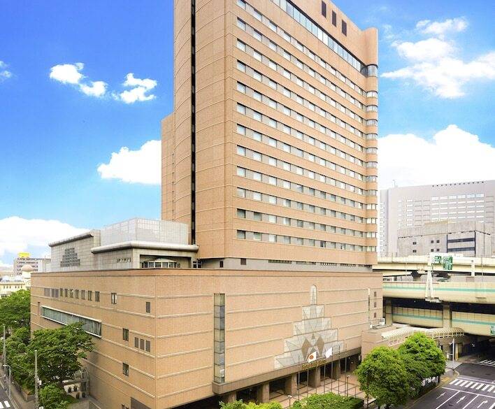 専用ラウンジで
優雅にチェックイン / 5