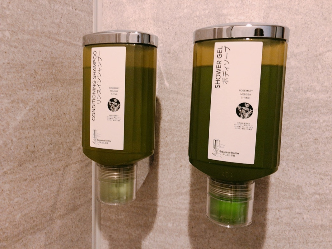 リンスインシャンプーとボディーソープ