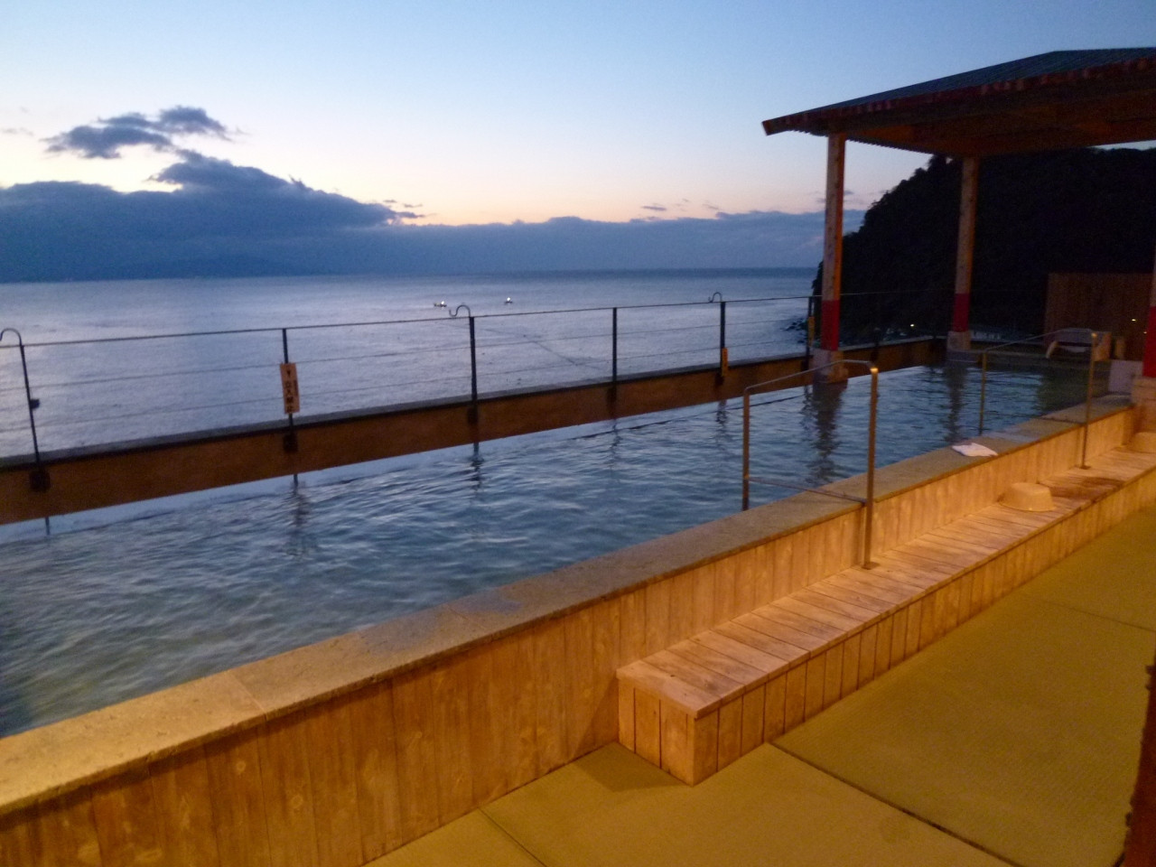 3. 月と太陽の宿 北川温泉ホテル3484032