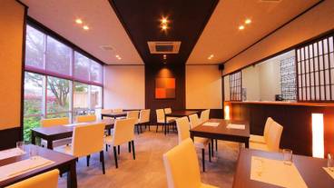 朝食スペース / 15