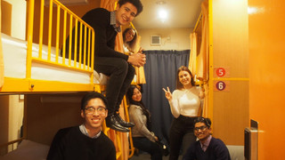 ファミリー ルーム 5 ベッドルーム