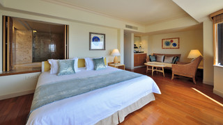 エグゼクティブ スイート キングベッド 1 台,ラウンジアクセス 禁煙