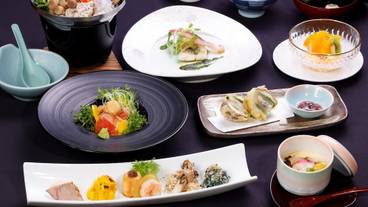 食事・飲み物 / 14