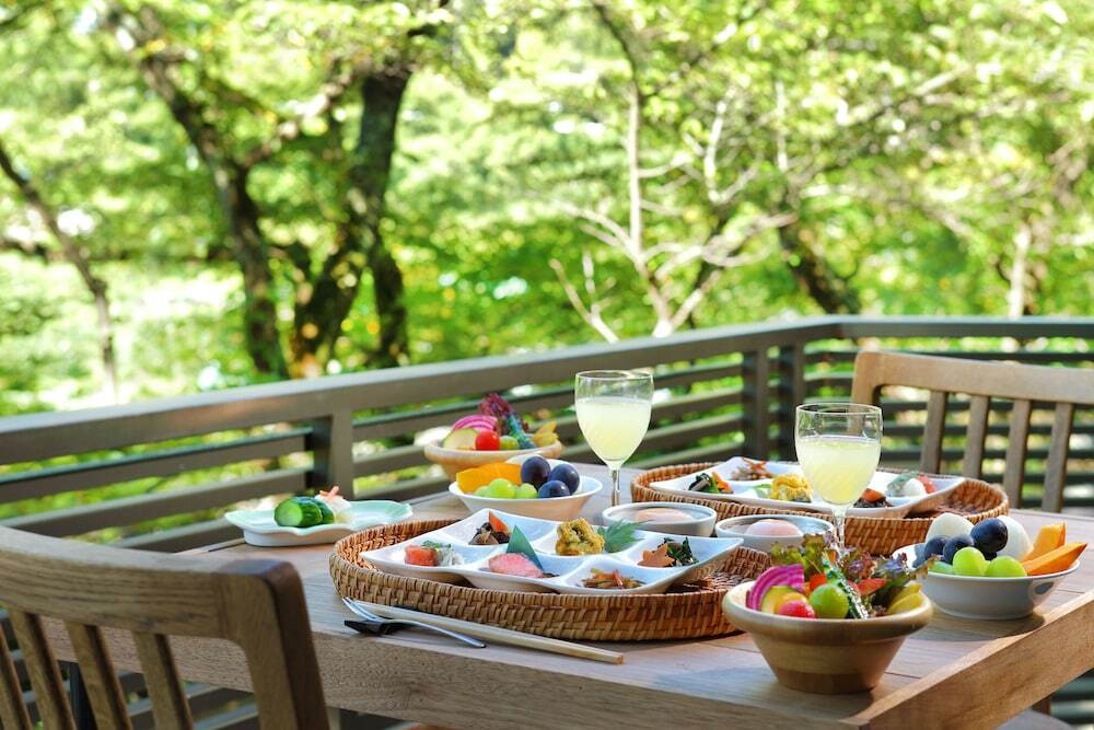 静かな森で過ごす贅沢な時間♪3914237