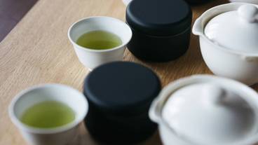 食事・飲み物 / 1