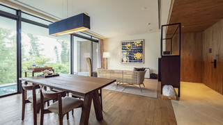 [プライベートプール] エグゼクティブ・スイートルーム２階 / キングベッド