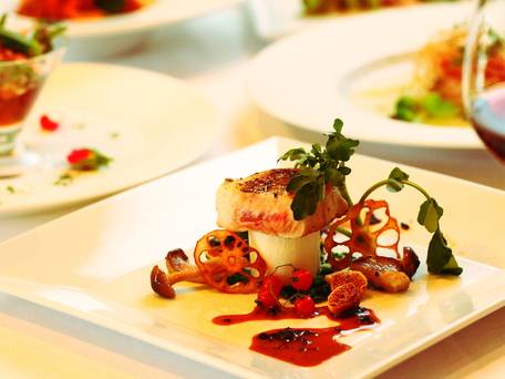 客室露天風呂付リゾートホテル コルテラルゴ伊豆高原 / 4