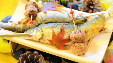 食事・飲み物 / 8