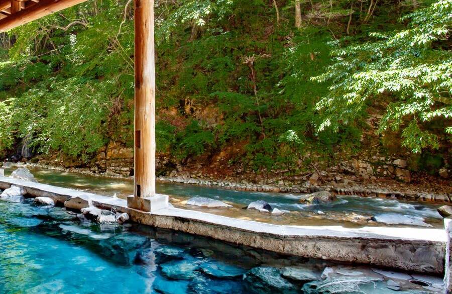 「お題目大露天風呂」 / 1