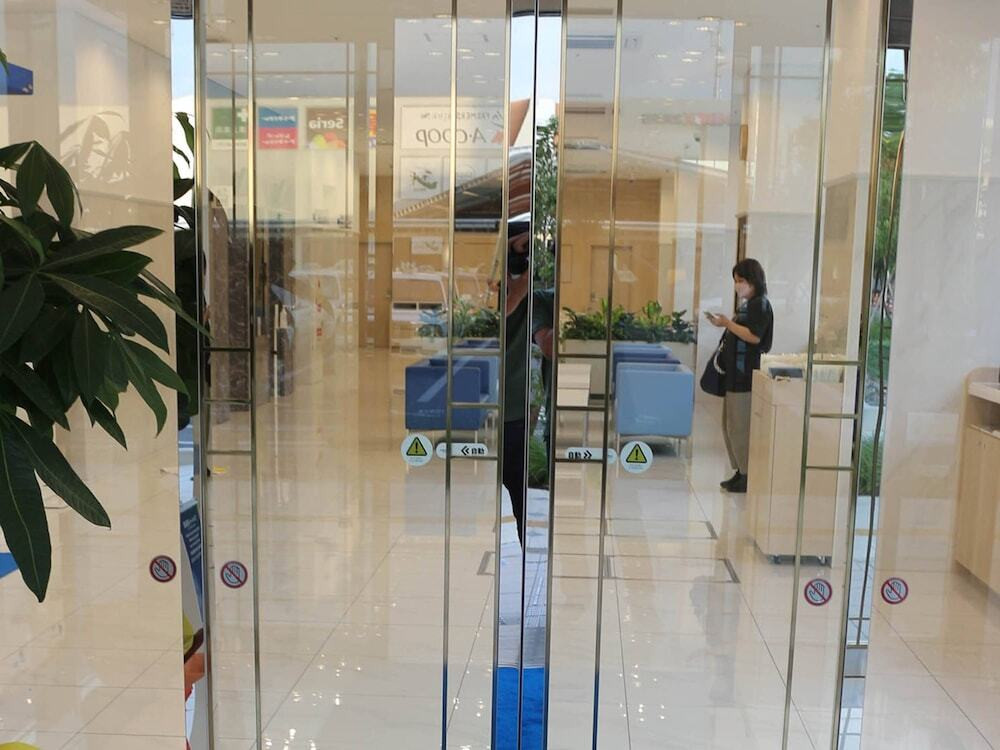 施設の入り口