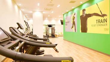 スポーツ設備 / 1