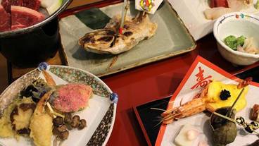 食事・飲み物 / 1