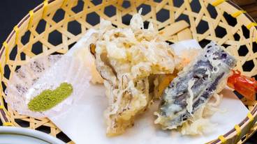 食事・飲み物 / 9