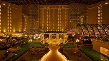 アトリウムロビー(夜) / 3