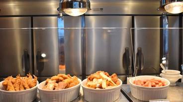 朝食ビュッフェ / 11