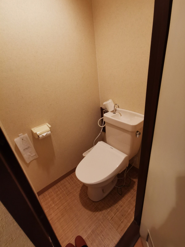 ビジネスホテル林荘