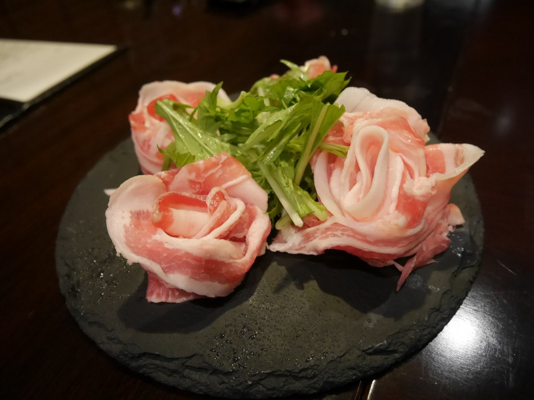 豚肉もサービスしてくれました