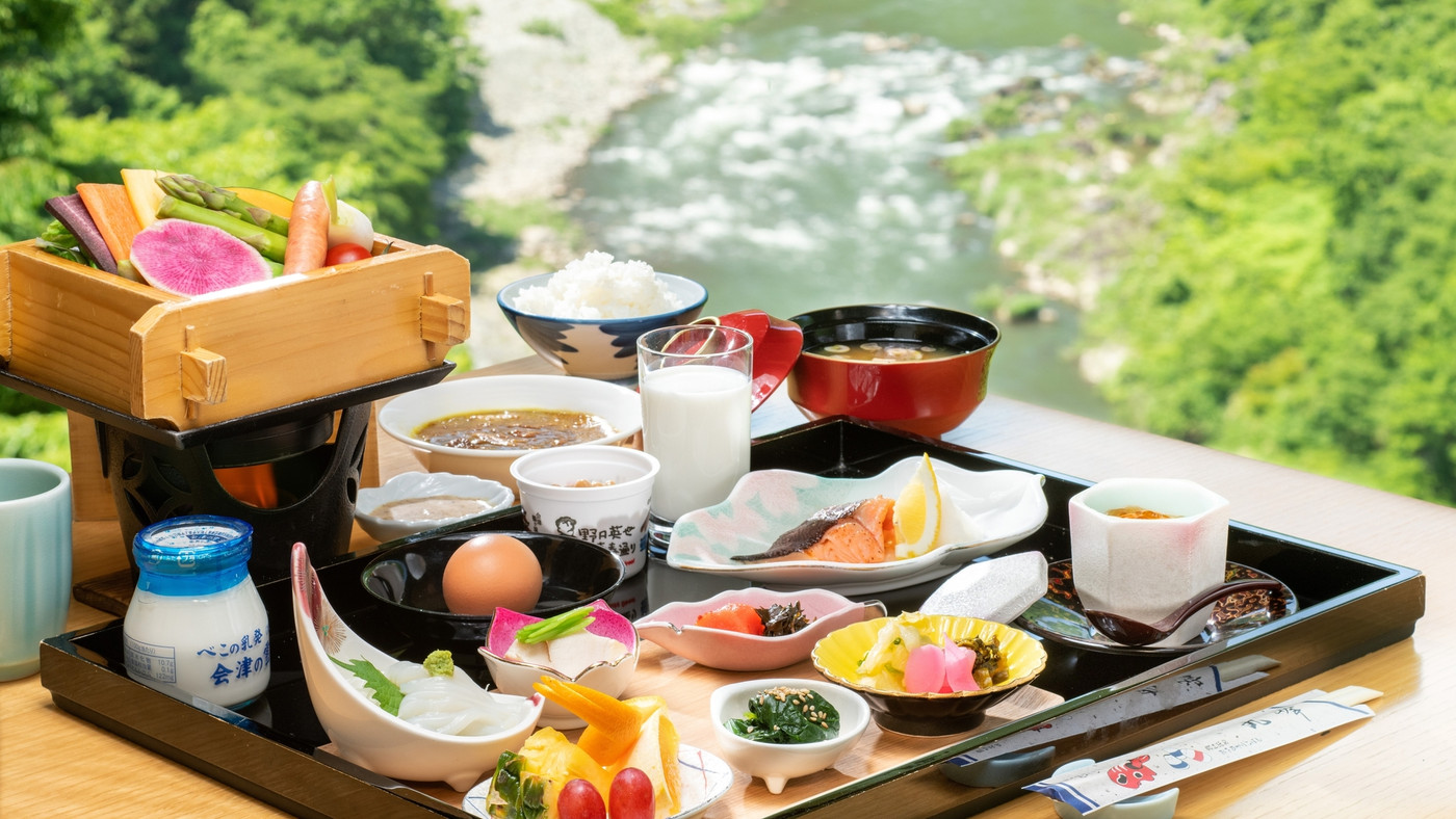 源泉かけ流しの露天風呂付き客室で忘れられない極上ステイを3655037