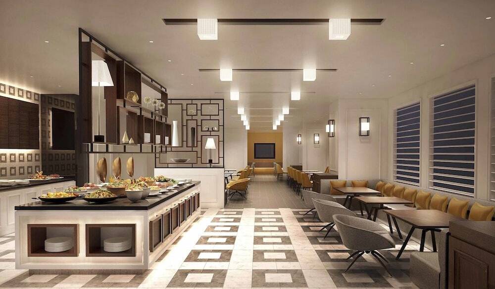 エグゼクティブ ラウンジ内 / 2