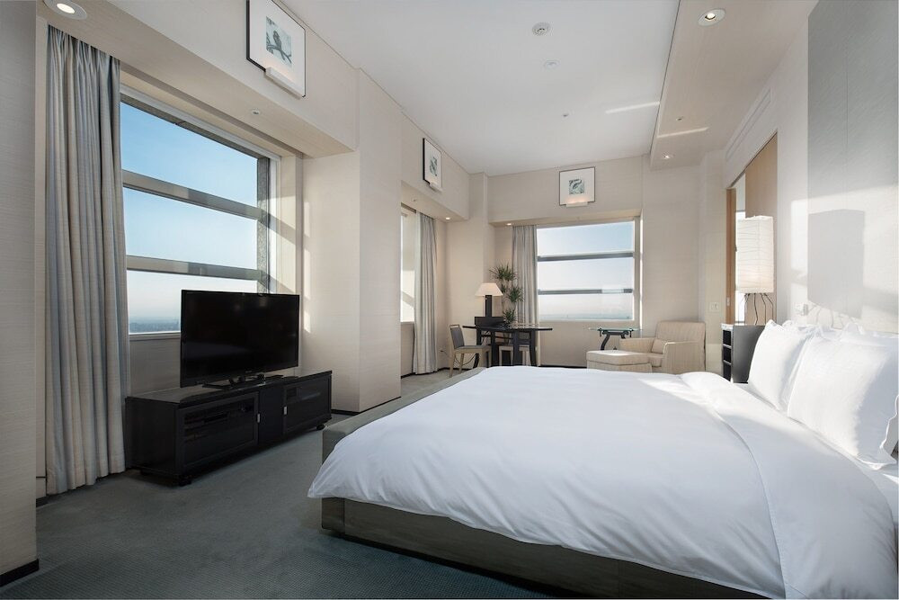 ビューバス付きの角部屋でプチ贅沢4258507