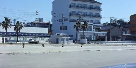 日間賀島 いすず館