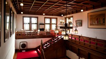 シャンデリア / 3