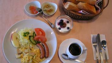 朝食スペース / 8