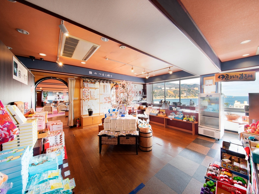 稲取赤尾ホテル(イナトリオンセン カシキリブロノヤド アカオホテル カイフウロウ) / 2