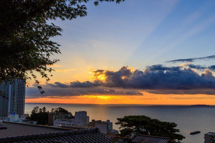 荘厳な朝の光に感動。
早起きはやっぱりお得 / 2