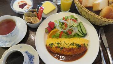 朝食スペース / 10