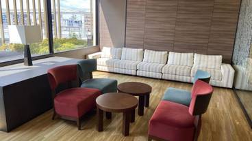 ロビー応接スペース / 6