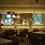 ビュッフェレストラン / 5