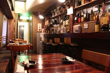 「薩摩だれやめ処 まえわり屋」内観 919027 店内