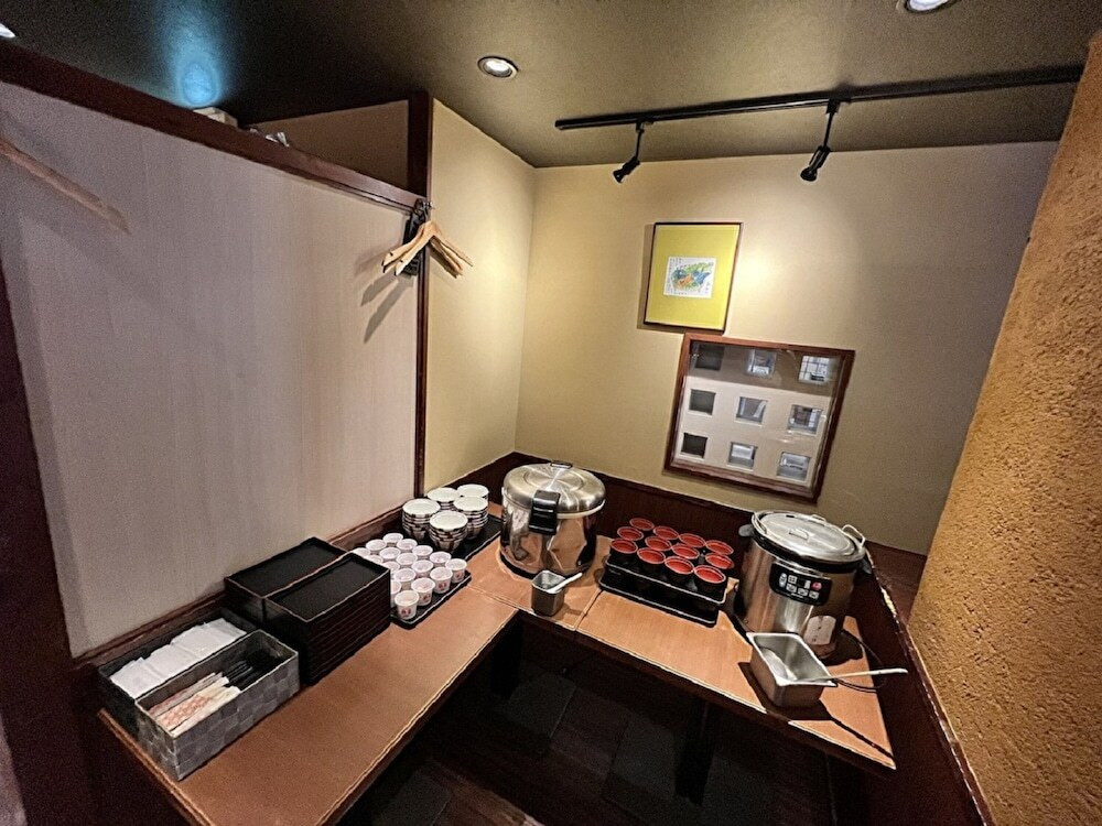 朝食